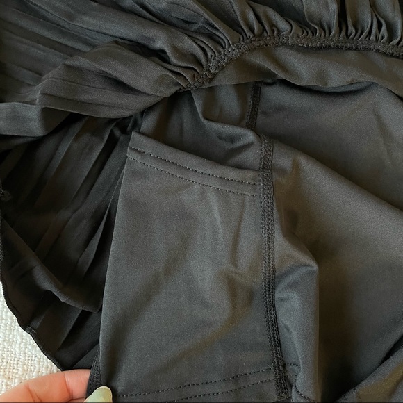 NWT 🔥 Gold Hinge Black Style Tennis Skirt w Built in Shorts Spandex with Pocket - Picture 7 of 15